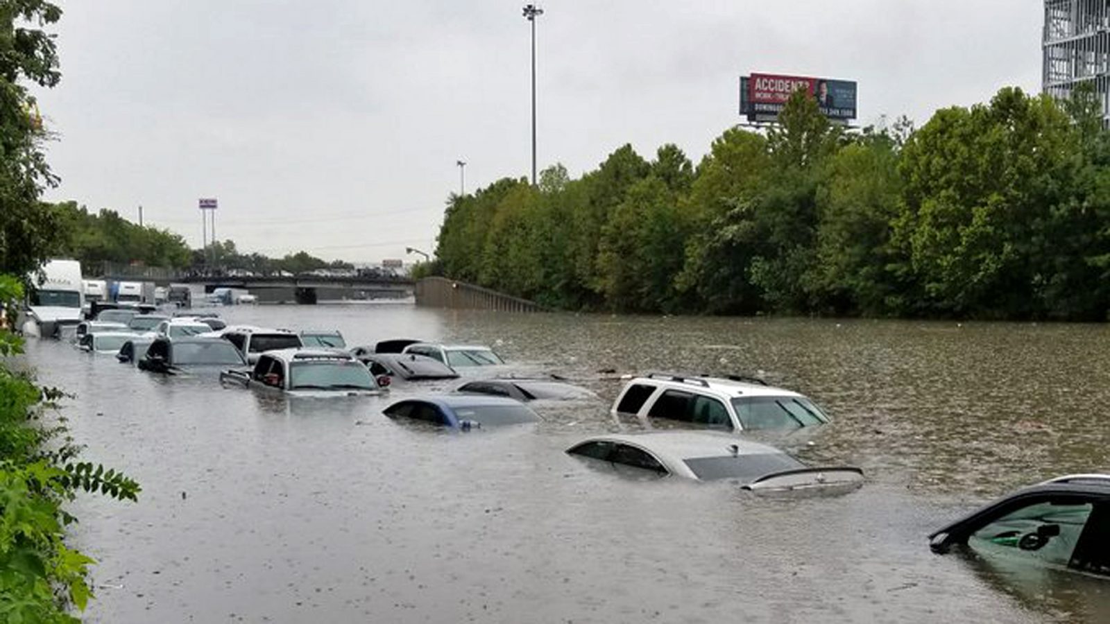 Record floods in Texas fading, but not gone (forecast video)